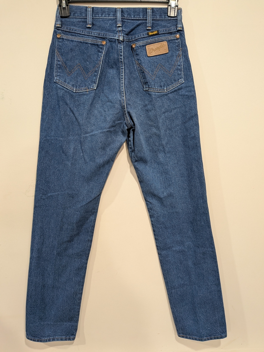 Wrangler Vintage High-Rise Straight Jeans - Picture 3 of 10